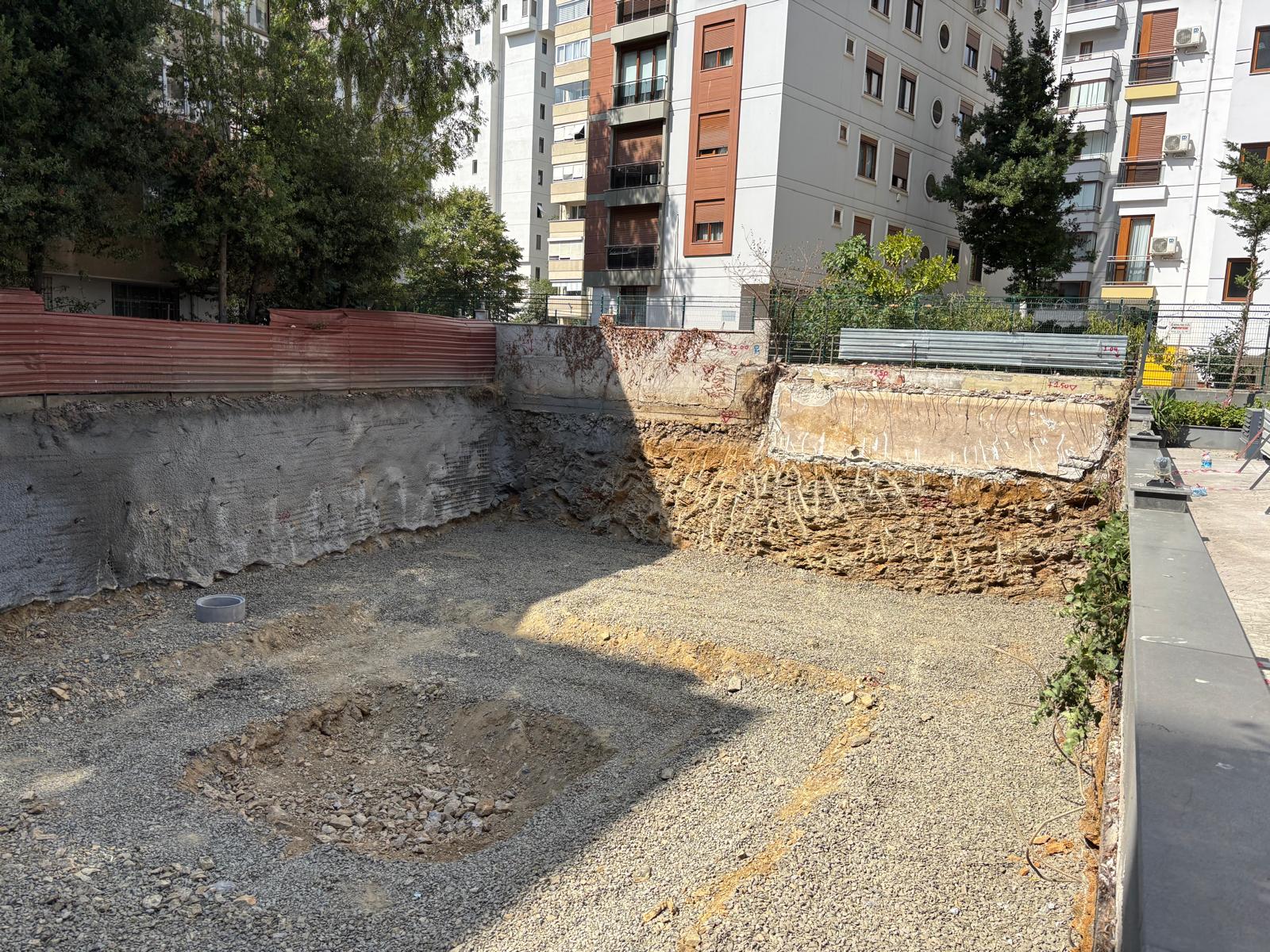 Lalezar Apartmanı Hafriyat